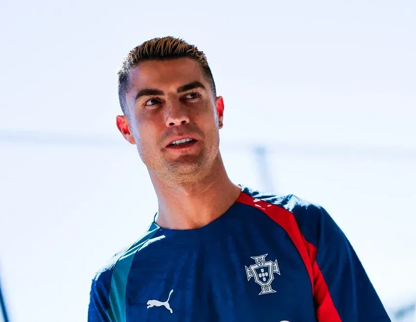 "Cristiano Ronaldo vai jogar mais 10 anos"
